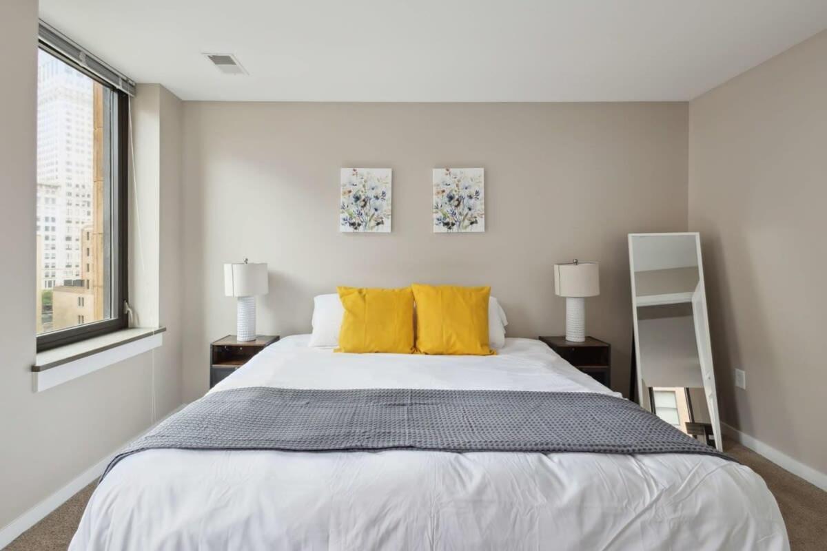 Ferienwohnung 2Br Downtown Luxury Getaway Detroit Exterior foto