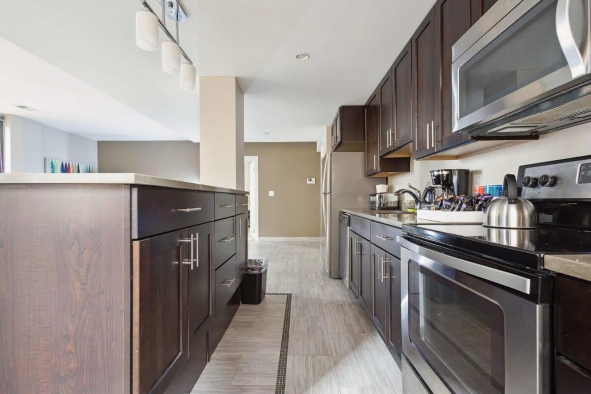 Ferienwohnung 2Br Downtown Luxury Getaway Detroit Exterior foto