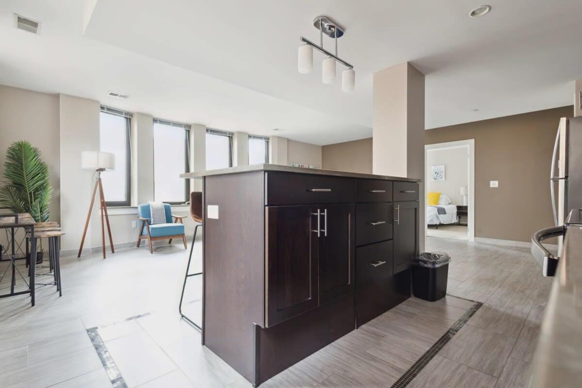 Ferienwohnung 2Br Downtown Luxury Getaway Detroit Exterior foto