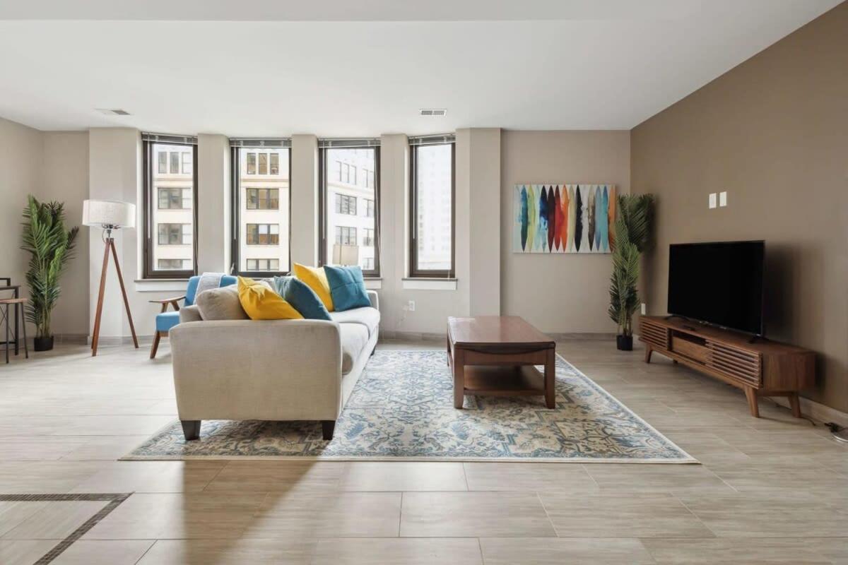 Ferienwohnung 2Br Downtown Luxury Getaway Detroit Exterior foto