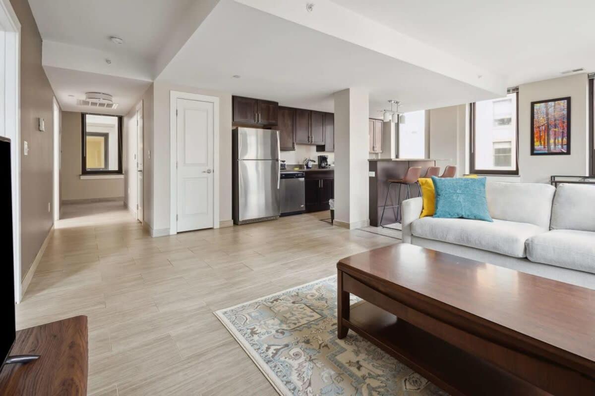 Ferienwohnung 2Br Downtown Luxury Getaway Detroit Exterior foto